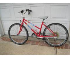 1980s vintage SCHWINN Red Unisex 12 speed BICYCLE-in GREAT SHAPE - $100 (Westbury)