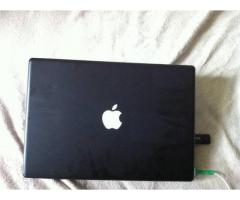MacBook 13"Black 2007 2.4ghz A1181 - $375 (Brooklyn NY)