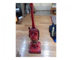 Dirt Devil Featherlite Bagless Upright Vacuum for sale w/Fold Handle - $49 (Staten Island, NYC)