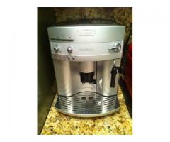 DeLonghi Magnifica ESAM3300 Cappuccino System for sale - $100 (Bensonhurst, NYC)