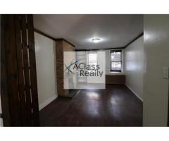 STUPENDOUS AND LARGE 2 BEDROOM APT! GREAT LOCATION-- 6MIN TO 7 AND FERRY