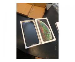 Unopened Apple iPhone XS MAX 64Gb,256Gb,512Gb Factory Unlocked - Ship Today