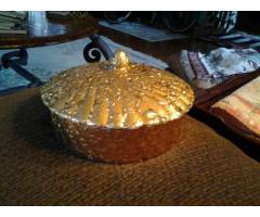 Selling 22 K Gold U.S.A. Weeping-Bright Gold Candy Dish - $25 (East Islip, NY)