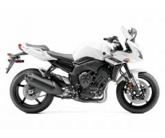 Selling 2014 Yamaha FZ1 Pearl White 6-speed 998cc - $7999 (Howard Beach, NY)