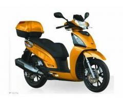 For sale 2013 Kymco People GT 300i 299cc Gold Scooter- $3333 (Howard Beach, NY)