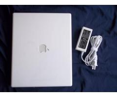 Apple iBook G4 100GB 1GB Ram - $150 (Harlem / Morningside)