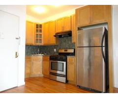 $2670 / 2br - 2br with Balcony by A,C Train ✸ No Fee (Prospect Heights/A,C,2,3,4,5 Train)