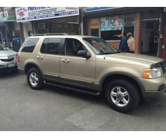 ON SALE 2003 Ford Explorer 4 x 4 101k Mile Fully Loaded third row - $1900 (Brooklyn, NYC)