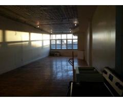 $2700 / 3br - Large LOFT FOR RENT 13ft ceilings SUNNY (WILLIAMSBURG at L-train MORGAN STOP, NYC)