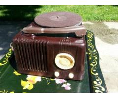 1947 SONORA WGFU242 BAKELITE RADIO PHONOGRAPH FOR SALE - $65 (Mineola, NY)