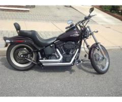 2006 HARLEY NIGHT TRAIN - $10500 (MARINE PARK)