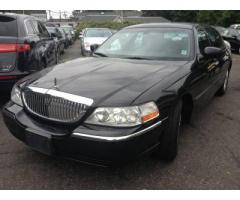 2011 Lincoln Town Car L - $11900 (Dix Hills)