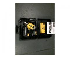 Dewalt 20v framing nailer dcn692m1 brushless brand new - $370 (Ny bx)