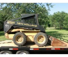 New Holland Skid Steer - NEEDS DRIVE WORK - $4500 (Peekskill, NY)