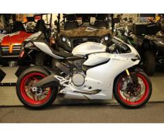 2015 Panigale 899 Sport Bike "Arctic White" for Sale - $15295 (Oakdale, NY)