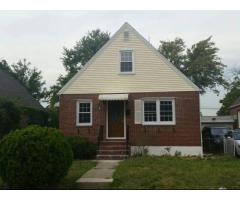 $459000 / 3br - 1 Family House for Sale Fully Renovated Driveway Garage - (Cambria Heights, NYC)