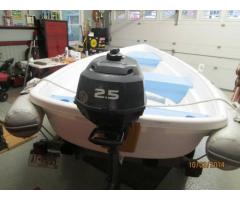 0' Walker Bay Boat w/ Motor & Trailer for Sale - $1800 (Smithtown, NY)