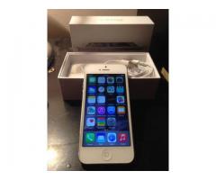 Unlocked Mint iPhone 5 White for Sale - $300 (Brooklyn, NYC)