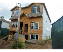 $550000 / 3br - 2250ft^2 - #3795 Manor Heights- 140 Livingston Ave - (