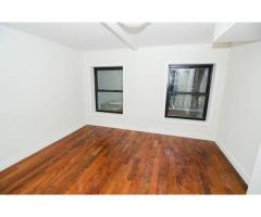 $800000 / 4br - NICE SINGLE FAMILY APARTMENT FOR SALE GOOD LOCATION ! - (Willoughby Ave, NYC)