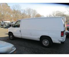 2005 FORD E150 ECONOLINE 4.6L V8 VAN FOR SALE REAR WHEEL DRIVE RUNS GREAT - $4999 (PATCHOGUE, NY)