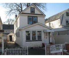 $509000 / 4br - Detach 2 Family House for Sale Private Driveway Garage - (Richmond Hill, NYC)