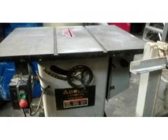 Used Table saw Delta Unisaw for Sale - $1250 (New Hyde Park, NY)