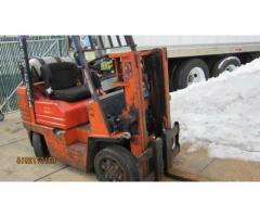 Toyota 5FGC25 5000 LBS Fork Lift for Sale - $5000 (Laurelton, Queens, NYC)