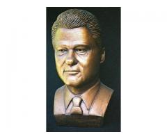 Large Sculpted Bust of Bill Clinton - $2500 (NYC)