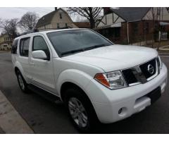 2006 NISSAN PATHFINDER LE SUV FOR SALE 4WD NAVIGATION LEATHER SUNROOF - $7900 (LONG ISLAND, NY)