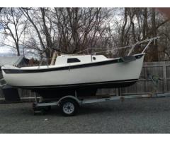 Slipper sailboat - $2685 (Beach haven west, NYC)