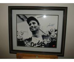 Sandy Koufax Signed Framed Photo - $400 (Staten Island)