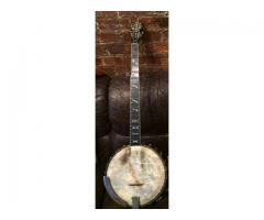 Taken 5-string vintage banjo - (Upper West Side, NYC)