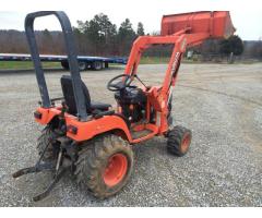 2005 Kubota BX2200 4x4 Tractor W/ Front End Loader. HST Trans!!! - (New York)