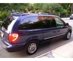 2002 Chrysler Town & Country Limited Minivan for sale - $3000 (Manhattan, NYC)
