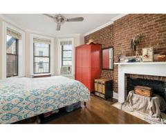 $4900 / 2br - Expertly renovated Apt w/ contemporary style in mind for rent - (Cobble Hill, NYC)