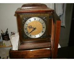 Mantel Clock: Seth Thomas clock from around 1900 - $150 (White Plains, NY)
